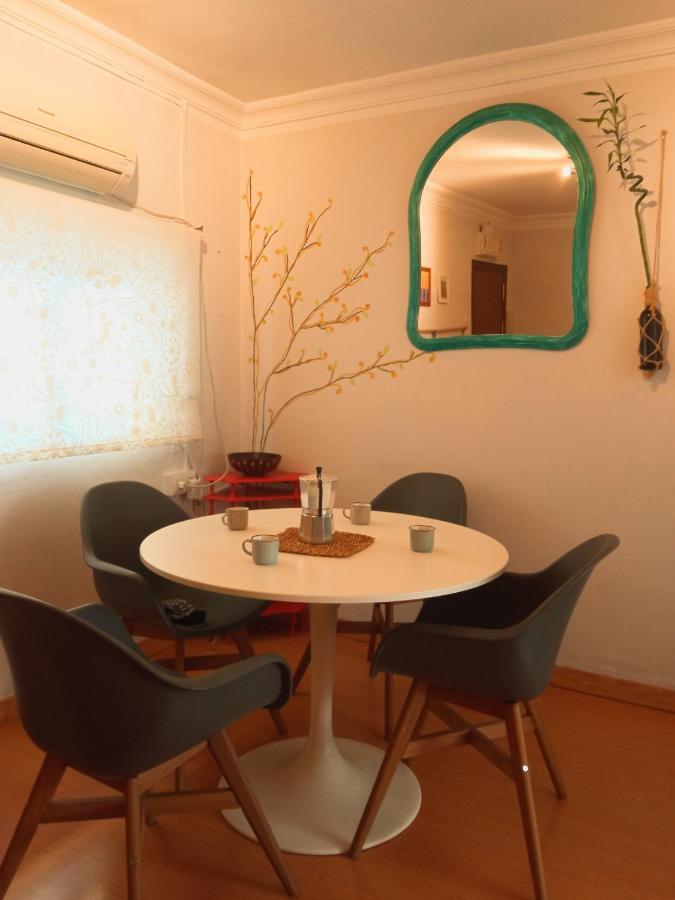 Barrio Macarena - Gardenia Appartement Sevilla Buitenkant foto